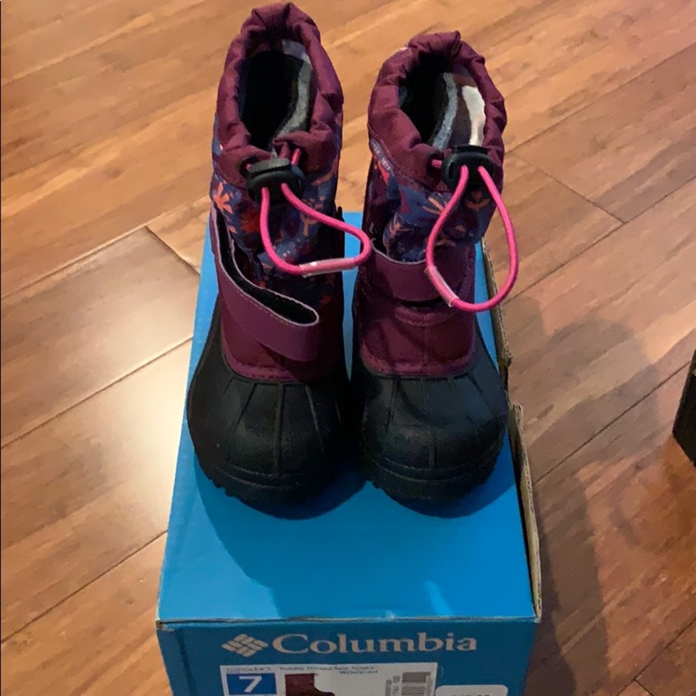 Columbia Kids snow boots